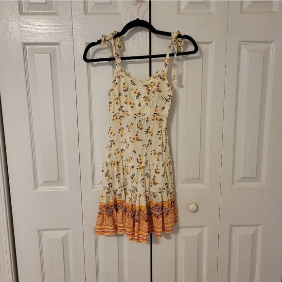 Floral Cream and Orange Summer Dress - Picture 2 of 10